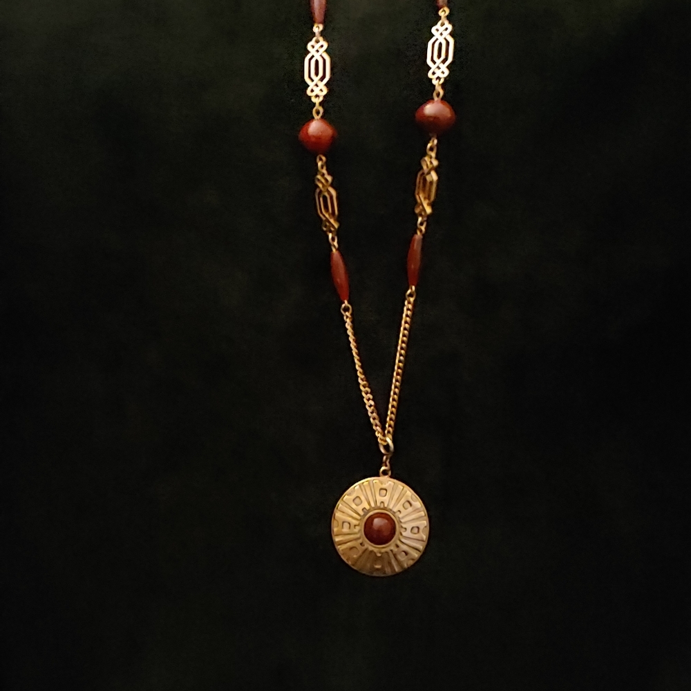 Vtg. Sarah Coventry "Safari" Medallion Necklace